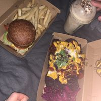 Nachos and burg 😻 at SoulPod Food in Ferntree Gully