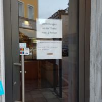 Front door, opening times at Pizzesco Sprint - Kazmairstraße in Munich