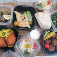 Vegan mezze at M.Houmous in Nancy