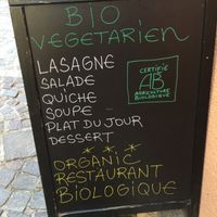 Organic Vegetarian with a daily vegan option at Chez Helen in Antibes