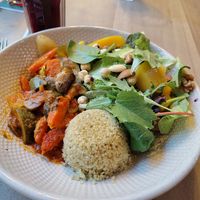 Avocado-Power-Bowl at Le Café in Ingolstadt