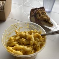 Mac n cheese  at Sinfull Bakery in Houston