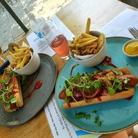 Not dogs at Number 32 in Broadway