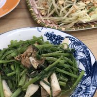 Morning glory and somtam  at Ming Kwan - Suthep in Chiang Mai