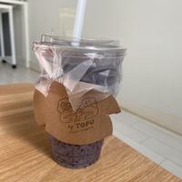 Blueberry banana smoothie   at ByTOFU in Seoul