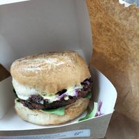 Parpolcis burger (meant to be cheesy but no cheese taste detected, only lemony hummus) at Van Ver Burger in Turin