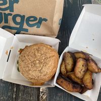 Hannibal burger and potatoes  at Van Ver Burger in Turin