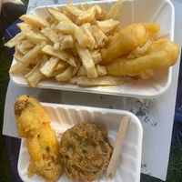 medium chips with battered "halloumi", battered tofu-sausage and a pea fritter at Lucy's Chips in Norwich