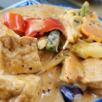Vegan Red tofu red curry at Tom Yum in Surprise
