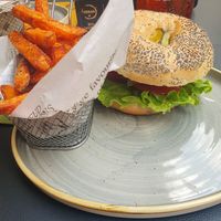 Beyond burger bagel at Urban Brunch Lab in Trento