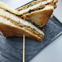 Vegan toast at Urban Brunch Lab in Trento