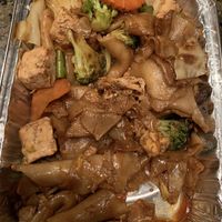 Pad see eaw  at Thaiverse in Middleburg