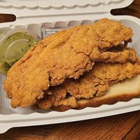 atlanta-style fish snack ("fish" = enoki mushrooms) with house-made destiny sauce at Vegan Heat in Duncanville