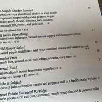 mains 2  at Aunts et Uncles in Brooklyn