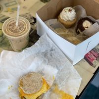 Iced oat vanilla latte at Kickshaws Gluten-free Bakery in Fredericksburg