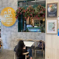 Indoor and outdoor seating at sunshine plaza at Nguyen Brothers in Maroochydore