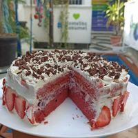 Vegan Red Velvet 🌱❤️ at Coral Restaurante in Cozumel
