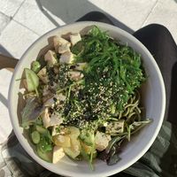 Poke bowl vegan at Poke Bar in North Vancouver