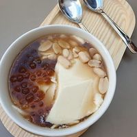 豆花 Fleur de tofu  at Graines du Jour in Paris