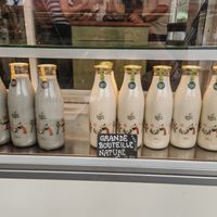 home made plant based milk at Graines du Jour in Paris
