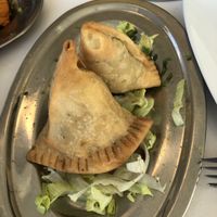 other vegetable samosas  at Hindú Kurma in Sotogrande