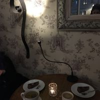 vegan raw cakes and coffee at Kahvila Runo in Tampere