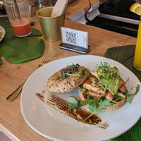 Vegan bagel and orange juice at Organic Jungle in Gran Canaria