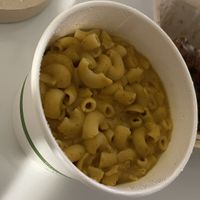 Mac and cheesee  at Spacecat V-stro in Ferndale