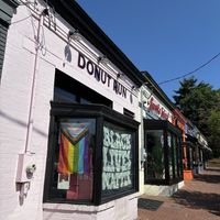 Storefront  at Donut Run in Washington