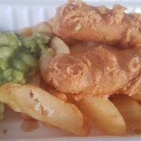 Chips, sausages and mushy peas (vg) at Mr Chippy in York
