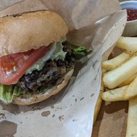 Avocado burger (the best one I think) at Sonu Sonu in Fukuoka