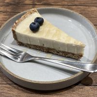 Vegan cheesecake   at Sonu Sonu in Fukuoka