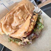 Healthy Avocado Burger  at Sonu Sonu in Fukuoka