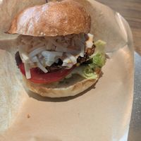 Cheese burger at Sonu Sonu in Fukuoka