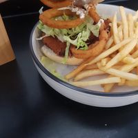 Veggie "chicken" burger at Maidens Lane in Katherine East