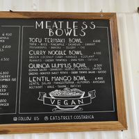 Carta B bowls at Eat Street in Santa Teresa