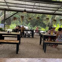 Nice ambiance  at Eat Street in Santa Teresa