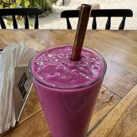 King Pink Smoothie  at Eat Street in Santa Teresa