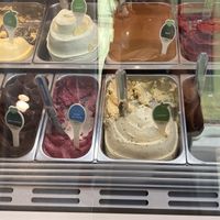 Vegan ice cream clearly marked with a leaf  at Leggenda - Downtown in Haifa