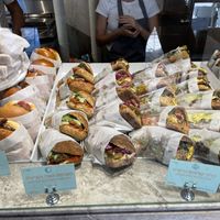 Obsessed with all the vegan sandwiches. The cauliflower one and the leek one are divine 🤤 at Mela - Old North in Tel Aviv