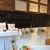 Interior decor at Zdravo Ljubavi in Belgrade