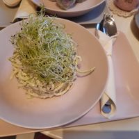 The raw pesto spaghetti at Zdravo Ljubavi in Belgrade