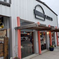 Front of restaurant at Slick's Burgers in Chattanooga