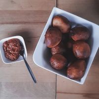 Hot Sauce & Beignet at Blaues Zebra in Leipzig