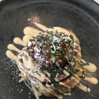 Cinnamon bun with macadamia butter   at VHY! in Stuttgart