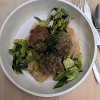 Knödelchen mit Bärlauch auf Filderkraut mit Lauch at VHY! in Stuttgart