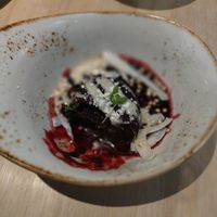 Schokoküchlein mit flüssigem Kern und dunkle Beeren at VHY! in Stuttgart