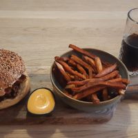 Pulled jackfruit burger and sweet potato fries at Tabi Loo in Leuven