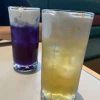 Lippy tea: Blue pea flower crème and Osmantus Sencha Crème at Green Common 绿客门 in Central Singapore