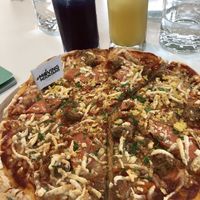 Cannot remb what pizza but it’s delicious! #Veganuary at Green Common 绿客门 in Central Singapore
